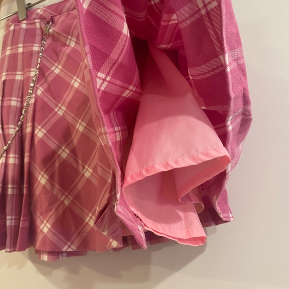 Dollz kill x Lazy Oaf Pleaded Skirt - Picture 2 of 5